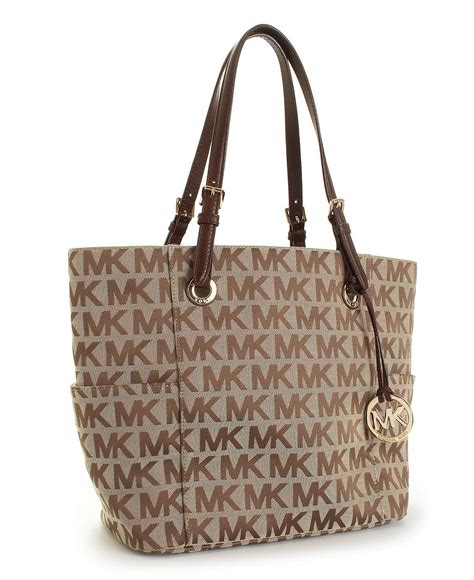 michael kors bag macys large|macy's Michael Kors purses clearance.